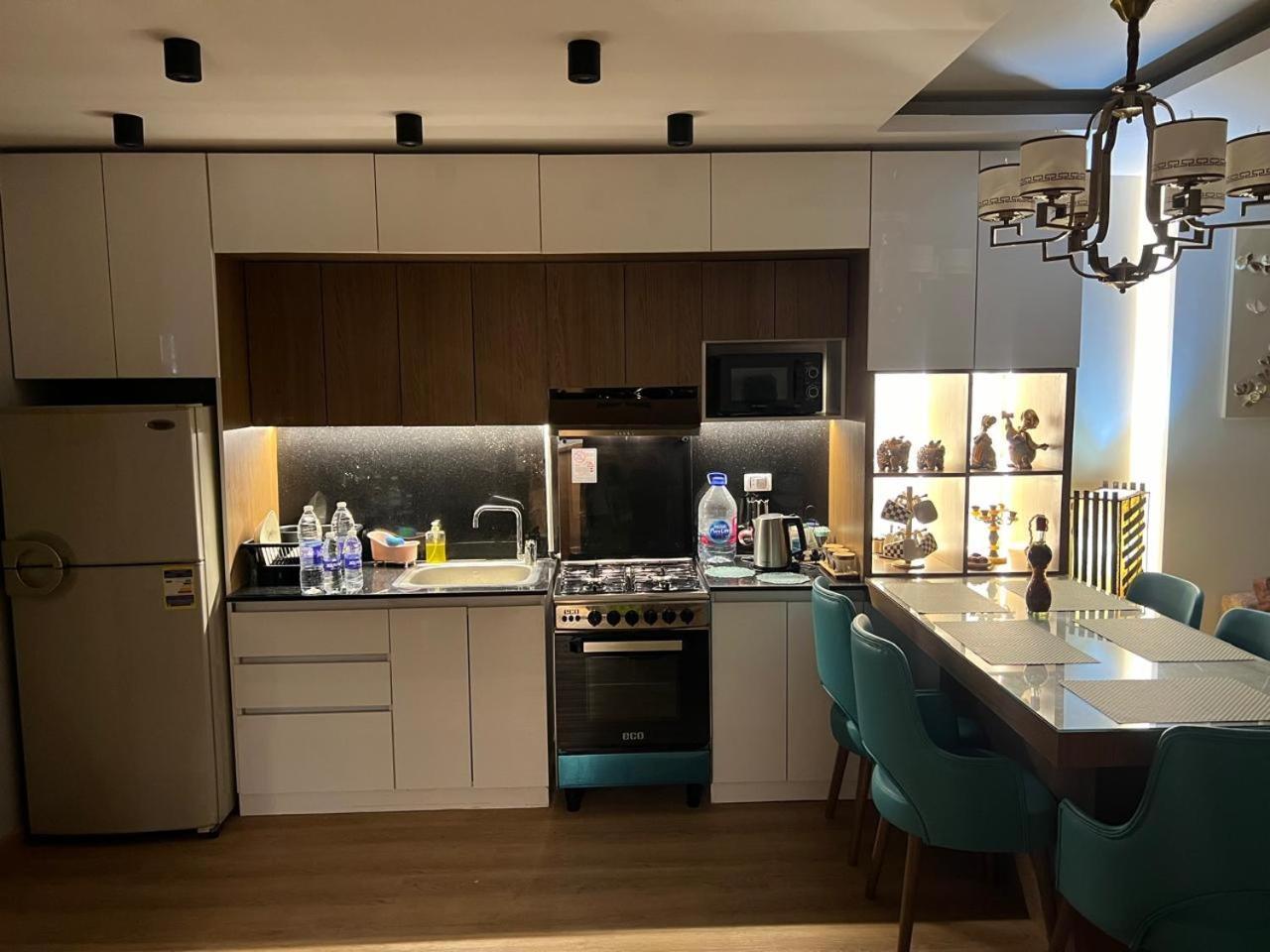 Luxury Flat Near Stars Mallشقة غاية الفخامة جانب سيتي ستارز مول * Caïro